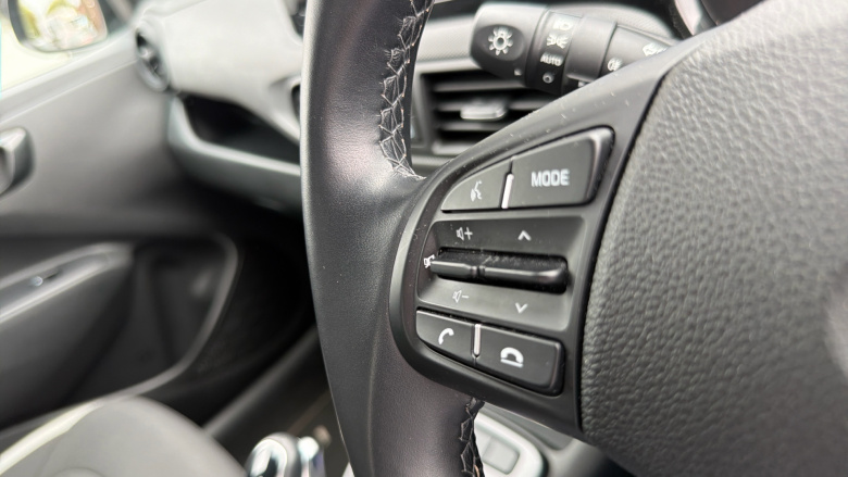 Hyundai i10 1.0 MPi SE Connect 5dr Auto Petrol Hatchback
